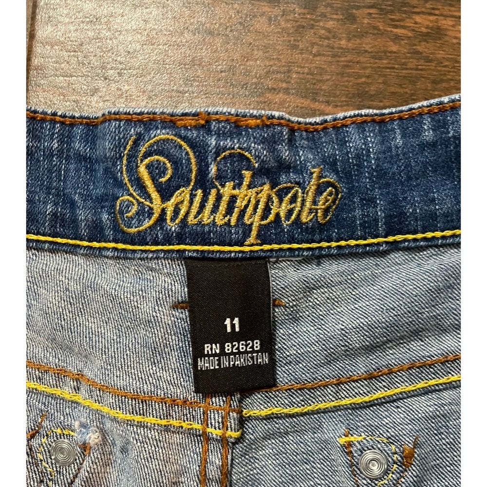 Southpole Denim Shorts Medium Wash Embroidered Floral Logo Y2K Size 11 - Picture 3 of 11